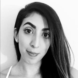 Meet your Posher, Stephanie